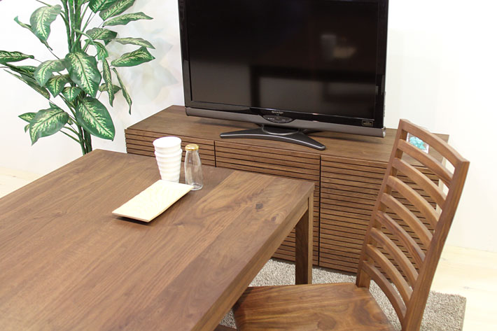 チェストのテレビ台イメージ1