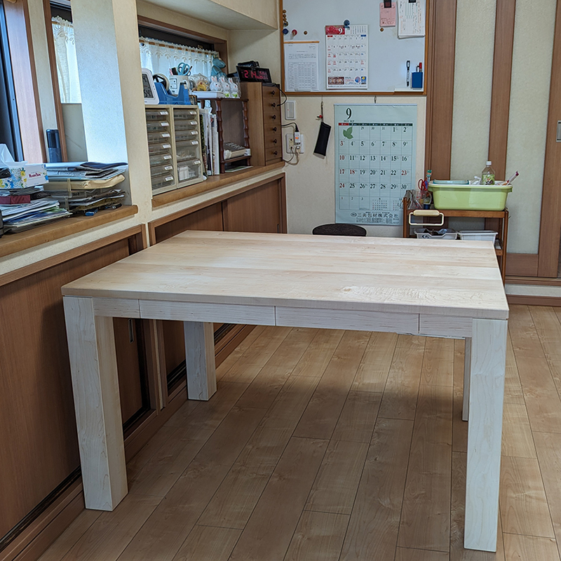 ホワイトアッシュ家具(システムデスク等)